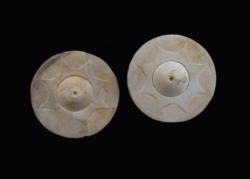 Eight-point star motif earspools